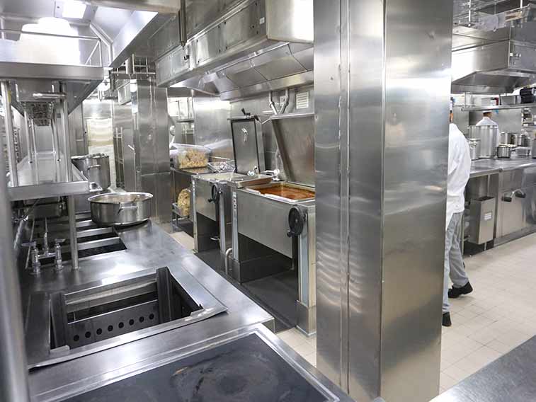 forrado y revestimiento de acero inoxidable para cocinas industriales Barcelona