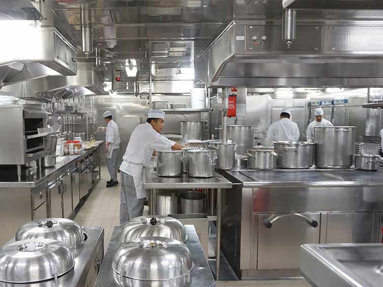 instalación cocinas restaurantes Barcelona