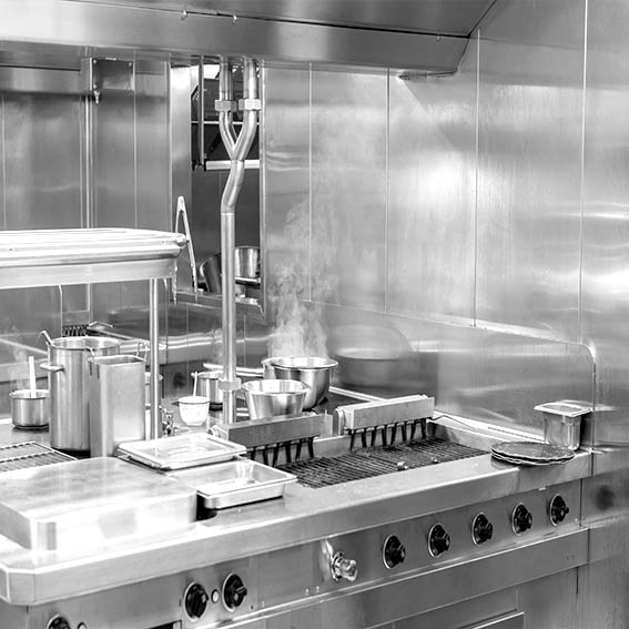Revestimiento de acero inoxidable para cocinas industriales profesionales en Barcelona